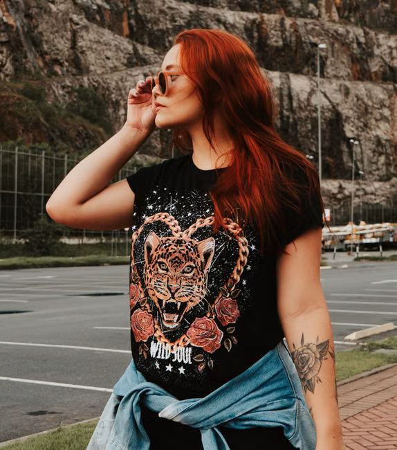 Camiseta Oversized Preta Estampada